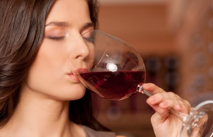 Daily glass of wine increases risk of death, study shows
