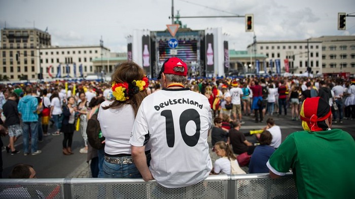 Zwanziger konkretisiert Schmiergeldvorwürfe