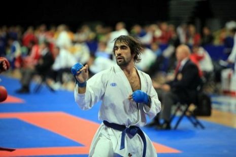 Karatenin “briliantı” yarımfinalda - Yenilənib