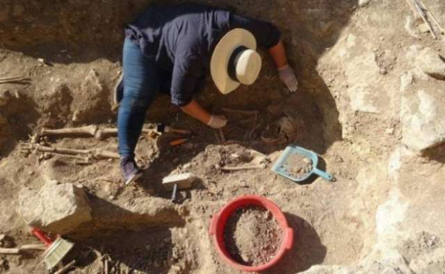 Armenians carry out illegal excavations in Khojavend
