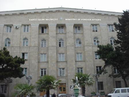 XİN Fransada törədilmiş terroru pislədi
