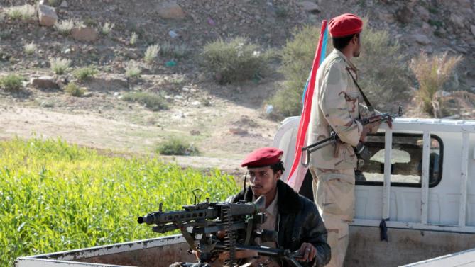 Yemen govt declares curfew in Aden after 17 killed in fighting