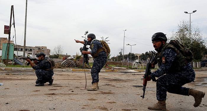 Francia recluta a militares iraquíes para aniquilar a yihadistas de origen galo