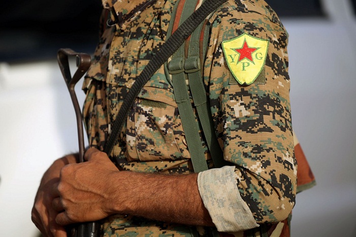 Türkiyə xəbərdarlıq etdi: ABŞ YPG-ni Menbiçdən çıxarır