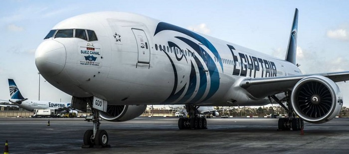 Un avión que volaba de París a El Cairo desaparece con 66 personas a bordo