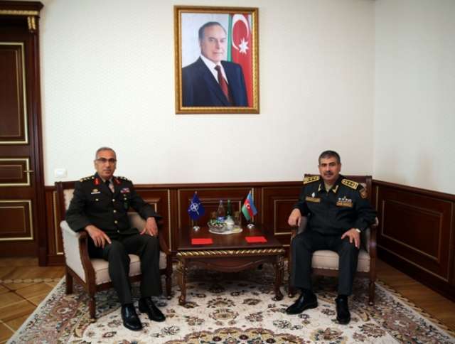 Azerbaijani Defense Minister meets NATO representative