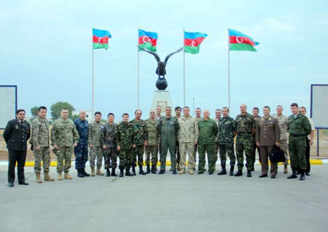Military attaches visit Azerbaijani air forces