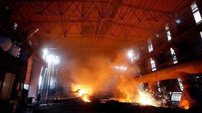 Es gibt Zoff um serbisches Stahlwerk