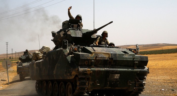 Turquía confirma que las zonas fronterizas con Siria están limpias de Daesh