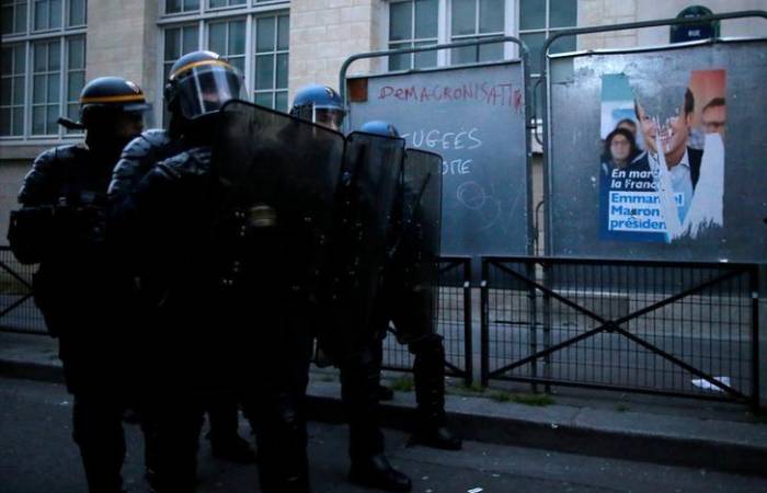 Fast 150 Festnahmen nach Protesten gegen Macron in Wahlnacht