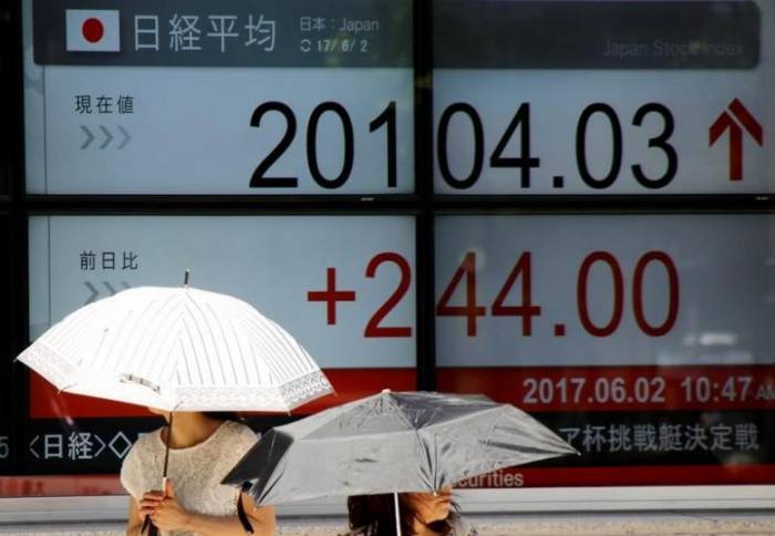 Zuwächse an der Wall Street geben Nikkei Auftrieb