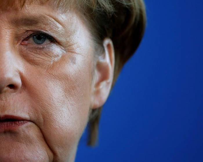 Merkel weist Kritik an hohem deutschen Exportüberschuss zurück