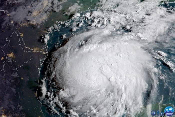 Texas bereitet sich auf Hurrikan "Harvey" vor