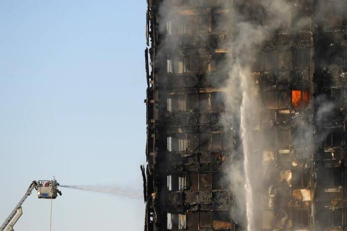 Mehrere Tote und 50 Verletzte bei Hochhausbrand in London
