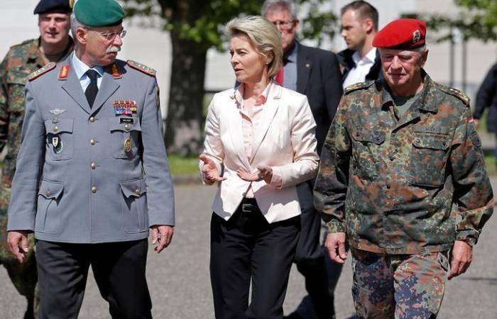 Generalinspekteur - Ausmaß von Bundeswehr-Skandal nicht abzuschätzen