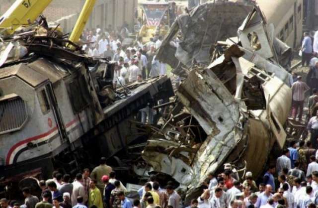مصر: 36 قتيلا و123 جريحا في تصادم قطارين (تفاصيل + صور + فيديو)