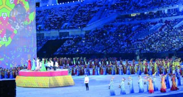 افتتاح مبهر لدورة الألعاب الآسيوية الخامسة بتركمانستان