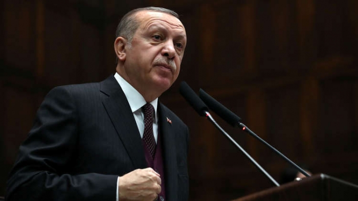 أردوغان يصل إلى الحدود مع سوريا لتفقد قواته