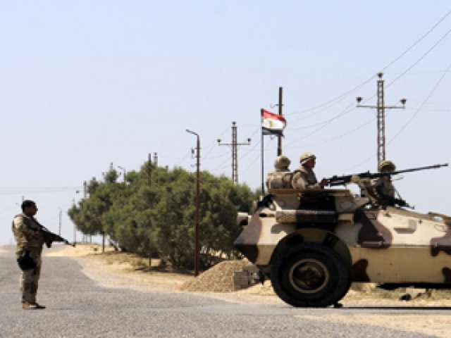 استشهاد 6 جنود مصريين في هجوم إرهابي بسيناء