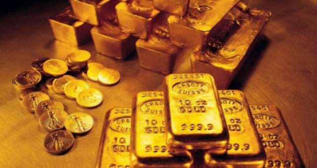 الذهب يتراجع مع ارتفاع الدولار والأسهم