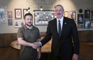   Le président Ilham Aliyev discute des relations bilatérales avec Zelensky  