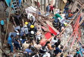 Hindistanda bina uçdu, 10 nəfər öldü