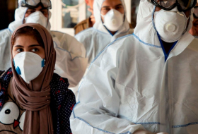 İranda son sutkada 102 nəfər virusun qurbanı oldu
