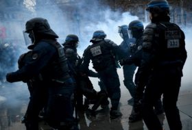 Fransada etiraz aksiyalarında 71 nəfər saxlanılıb 