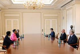  Le président azerbaïdjanais reçoit la Secrétaire générale du Commonwealth 