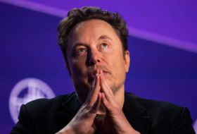 Elon Musk officialise le passage de Twitter à «X.com»