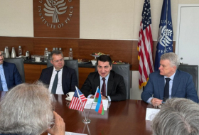 Hikmet Hajiyev diskutierte im US Institute of Peace über die aserbaidschanisch-amerikanische Partnerschaft 