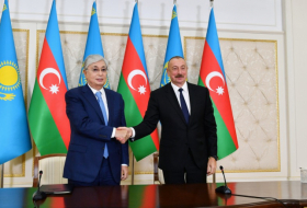   Le président Ilham Aliyev a félicité Kassym-Jomart Tokaïev  