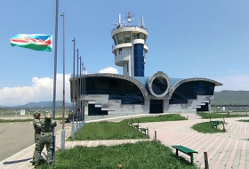    Xocalı aeroportunda Azərbaycan bayrağı qaldırılıb   