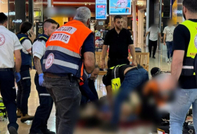   İsraildə ticarət mərkəzində insident baş verib -    FOTOLAR      