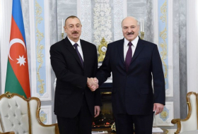    İlham Əliyev Lukaşenkonu təbrik etdi  
   