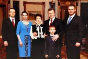 Yanukoviç kimdir? –Devrilən prezident və ailəsi - FOTOLAR