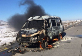 Azərbaycanda futbolçuları daşıyan avtobus yandı - (VİDEOXƏBƏR)