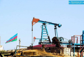 Azərbaycan neftinin qiyməti 80 dollara çatır
