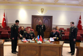    Azərbaycanla Türkiyə arasında hərbi protokollar imzalanıb   