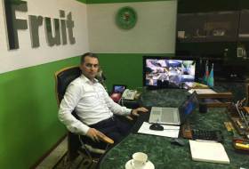  Aktauda yaşayan 40 yaşlı azərbaycanlı iş adamı 