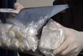 Narkotik alverçisinin evindən 1,7 kq heroin çıxdı