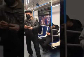    Metroda maska satan şəxs saxlanıldı   