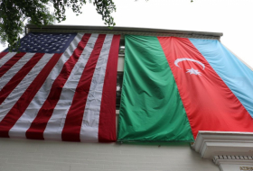  Azərbaycan bayrağı Vaşinqtonda ucaldıldı -  FOTOLAR  
