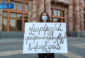 Ermənistanda etiraz aksiyası:  “Bu, xalqa qarşı cinayətdir” 
