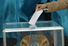 Qazaxıstanda hakim partiya seçkilərdə liderdir