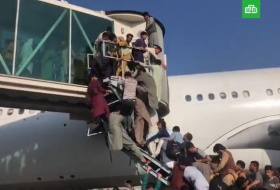   Kabil aeroportunda xaos: ABŞ hərbçiləri bir neçə əfqanı güllələyib- VİDEO  