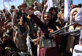    “Taliban” Əfqanıstanın daha bir böyük şəhərini ələ keçirdi     
