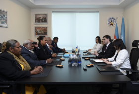 New Caledonian delegation visits Baku Initiative Group office
